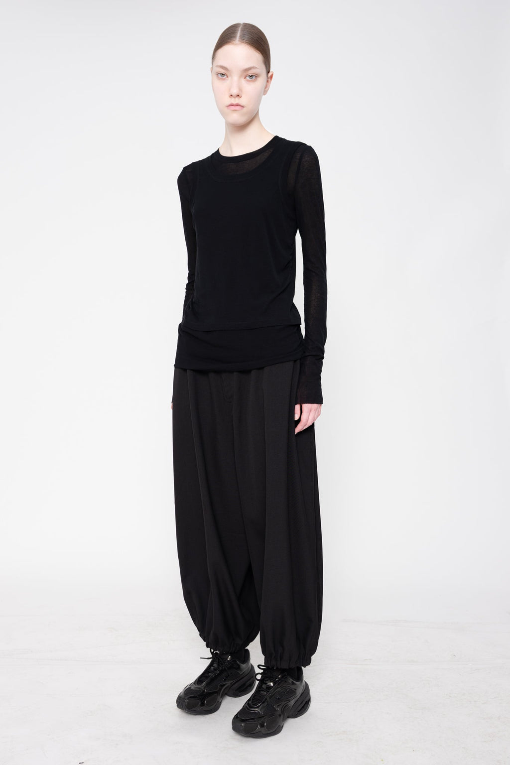 BLACK LONG SLEEVE DOUBLE TOP