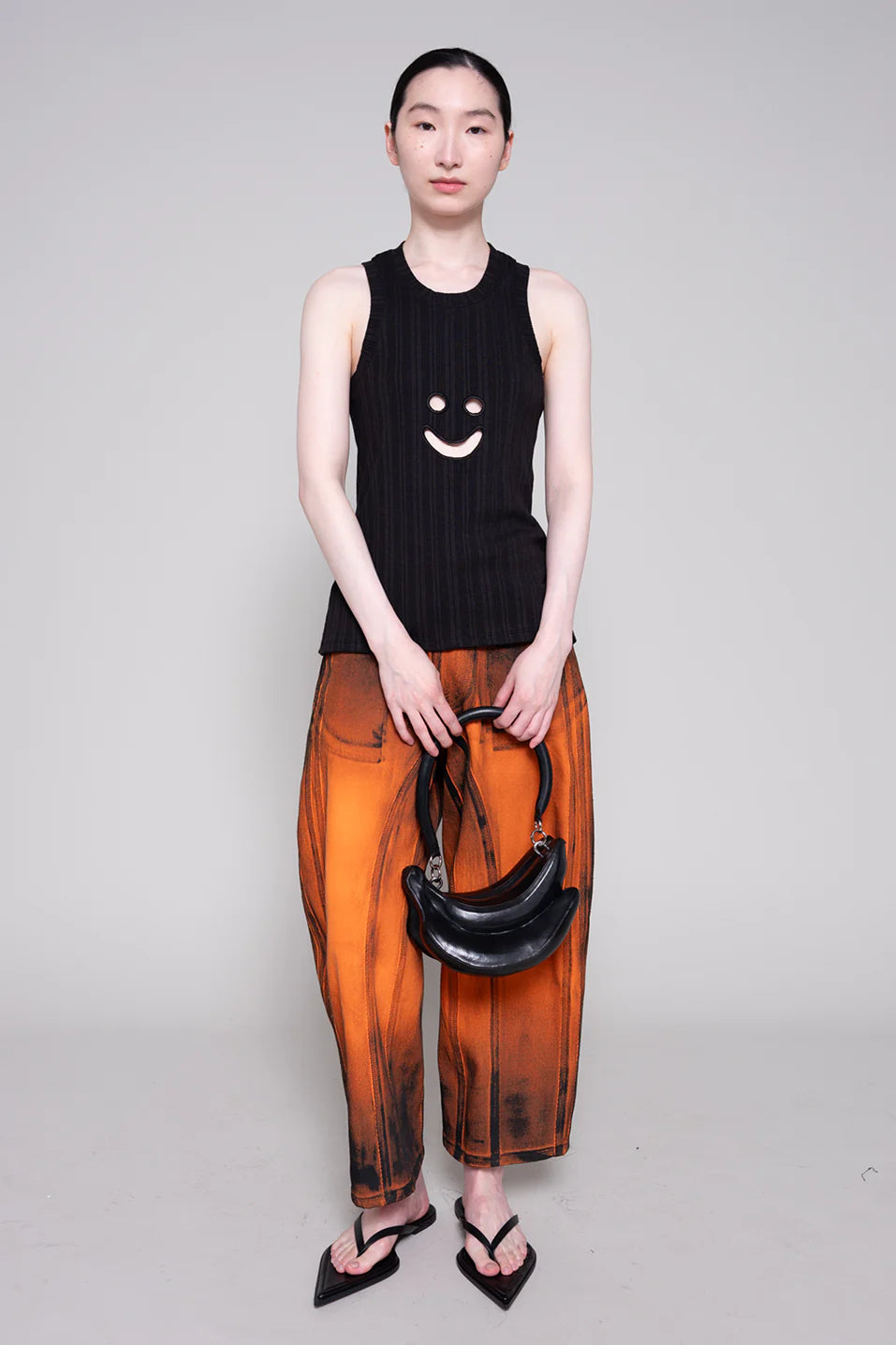BLACK SMILEY TANK