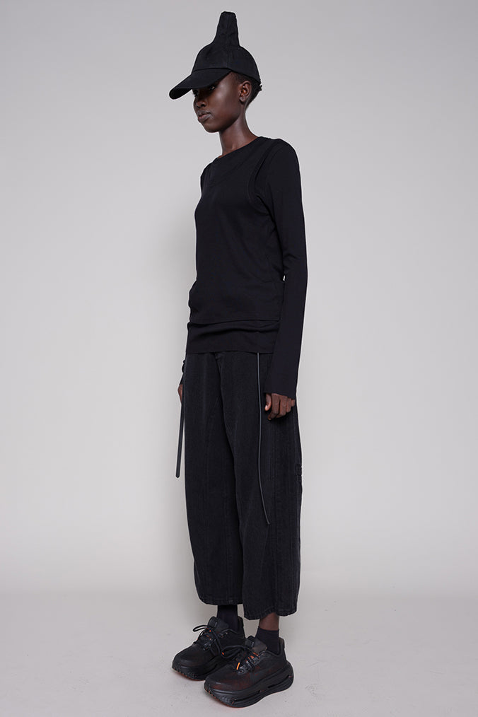 BLACK LONG SLEEVE DOUBLE TOP