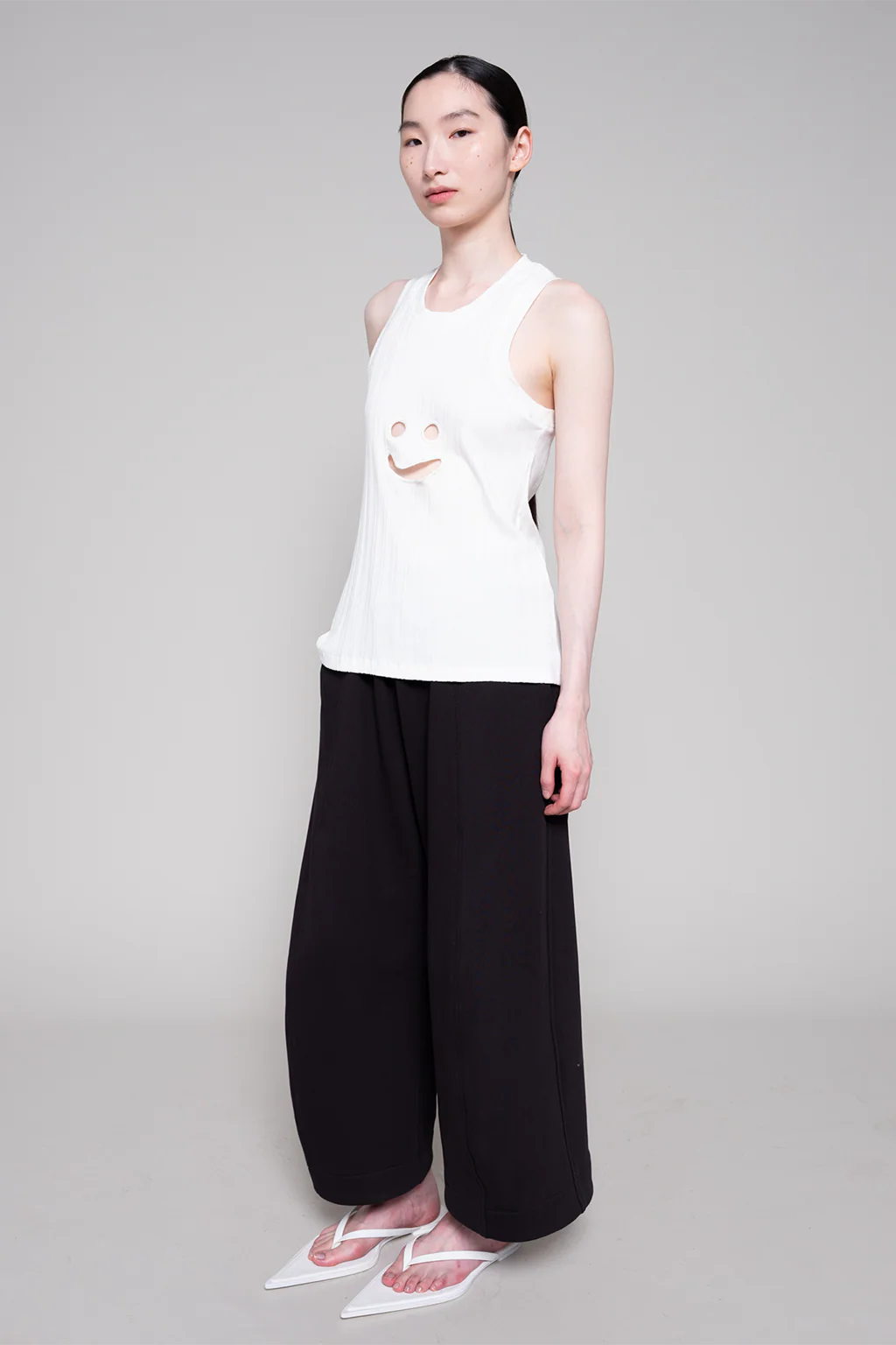 WHITE SMILEY TANK