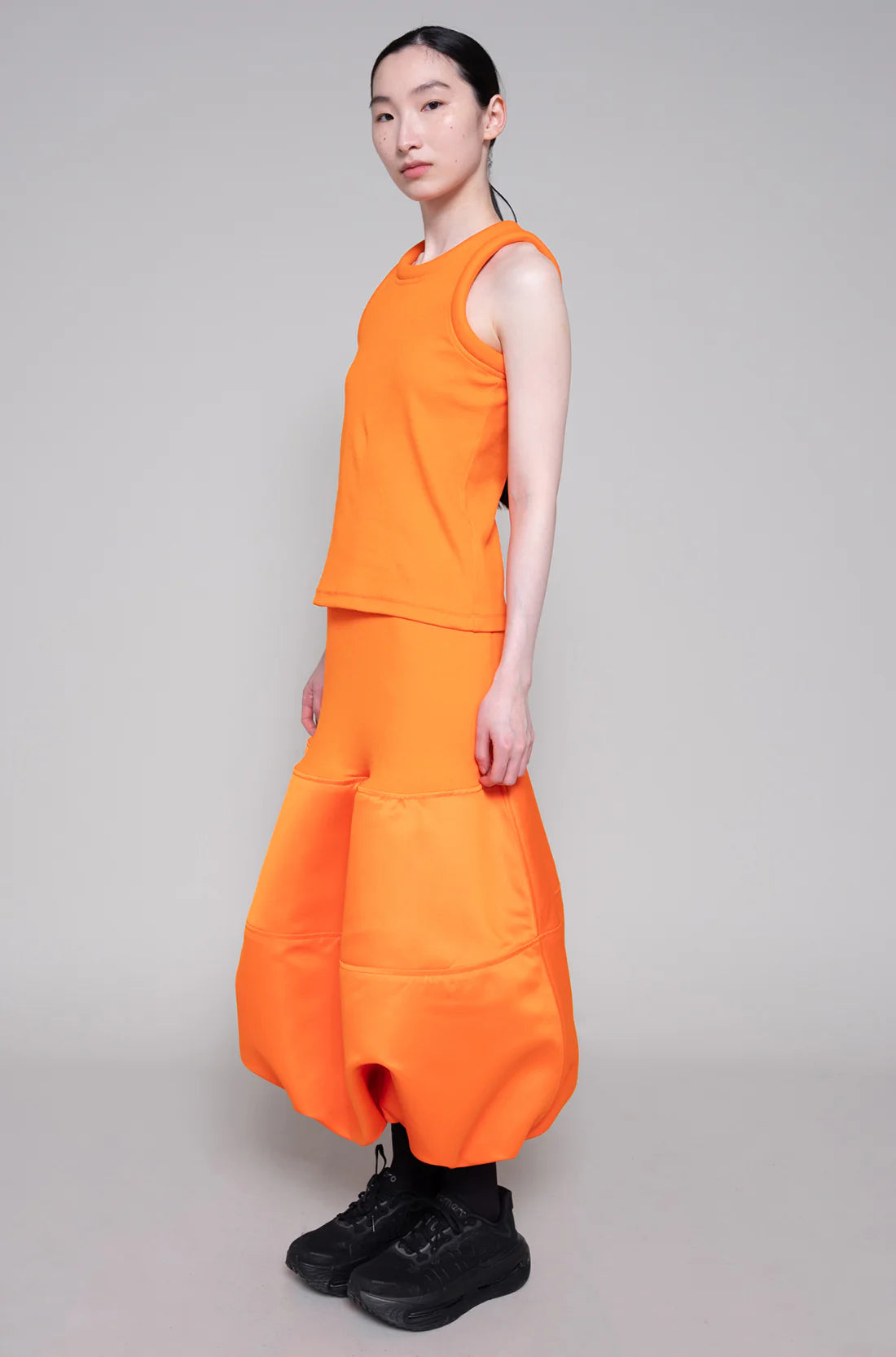 ORANGE CIRCLE TANK