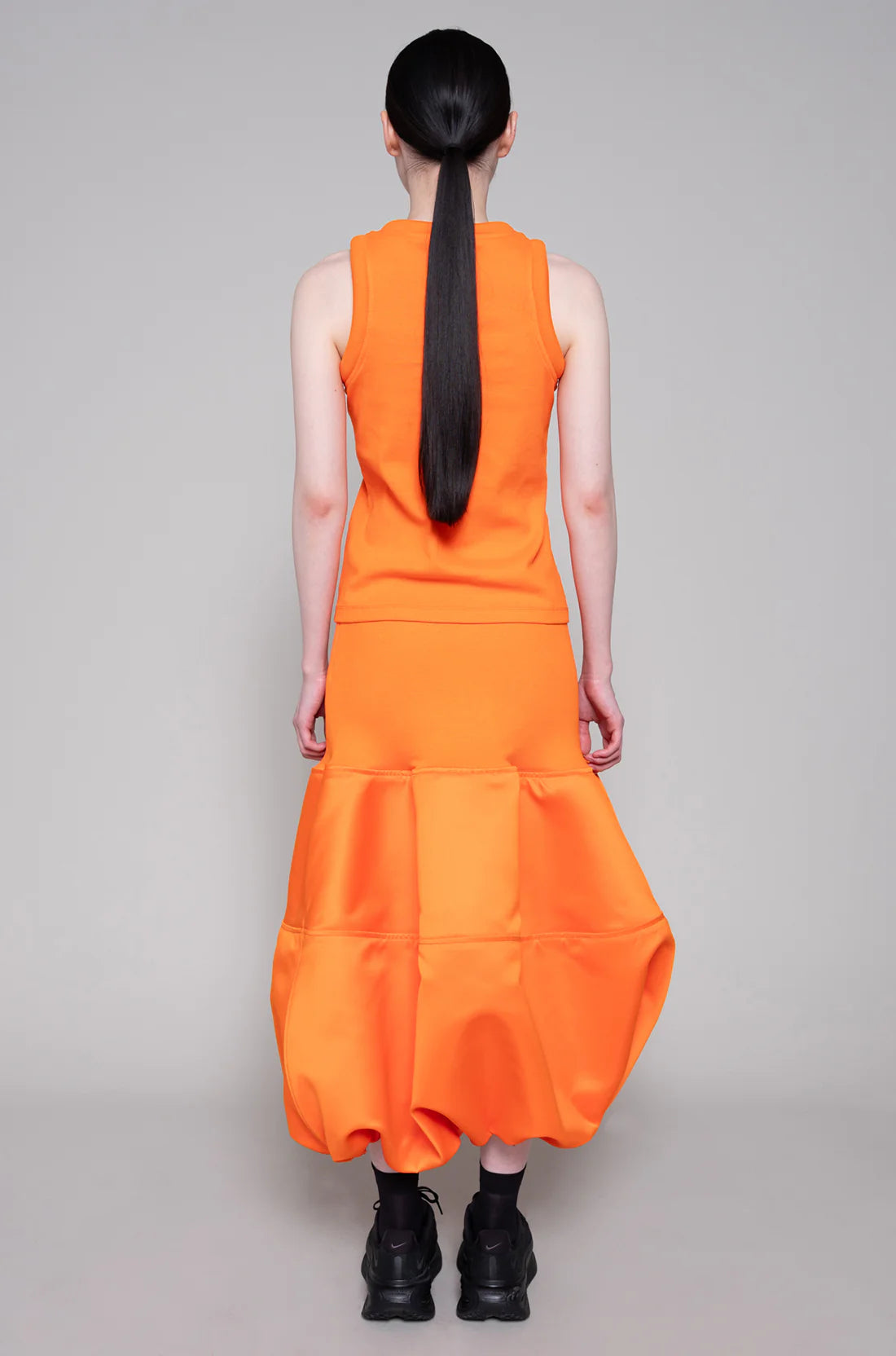 ORANGE CIRCLE TANK